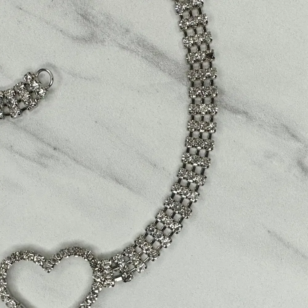 Womens Rhinestone Heart Silver Tone Multi Row Chain Link Belt Small S ✨